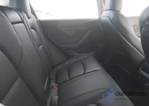 2022 Tesla Model 3 Performance Dual Motor All-Wheel Drive from USA, damaged, VIN 5YJ3E1EC4NF275631